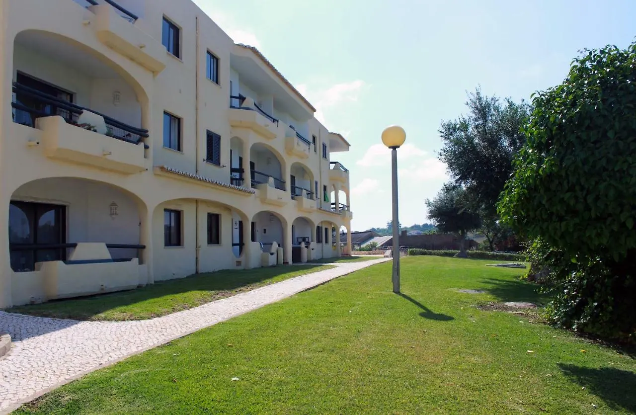 Urbanizacao Quinta Nova Apartment Alvor